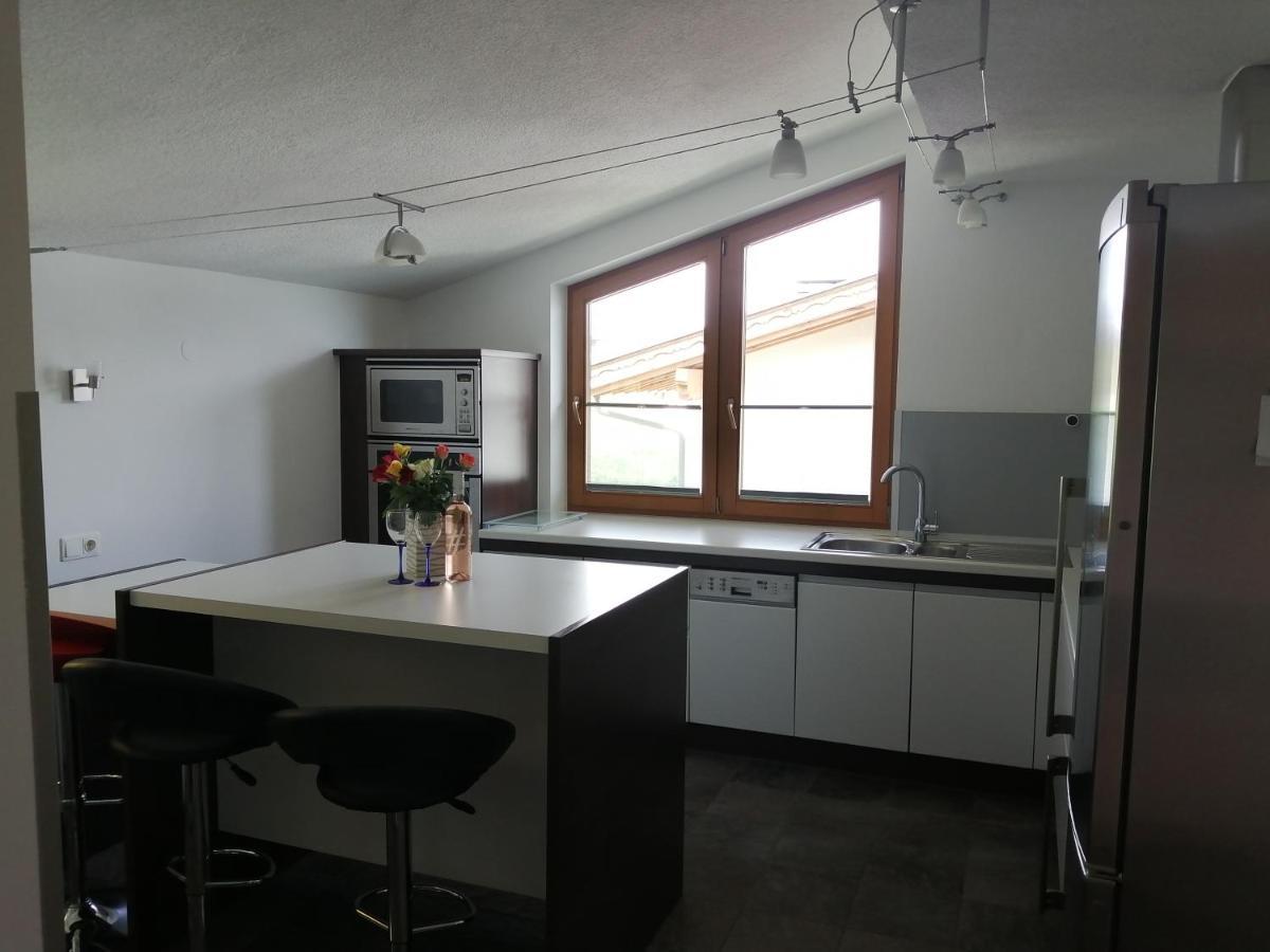 Apartement Floerl Rohrberg ภายนอก รูปภาพ